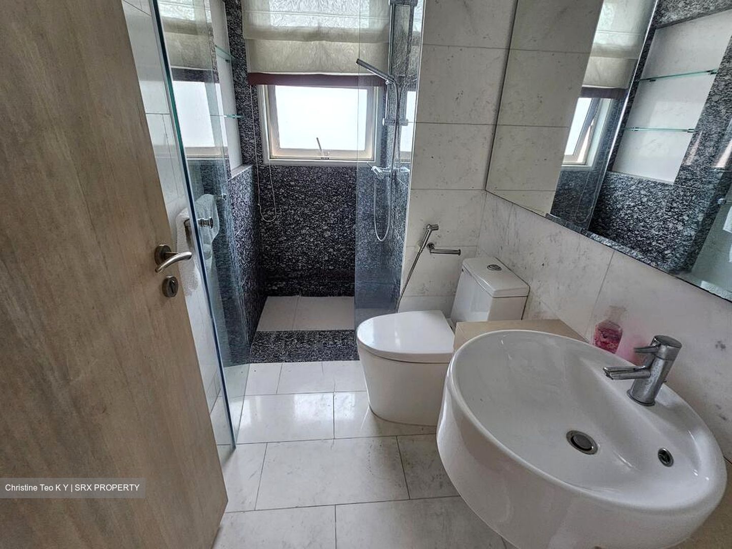 Lloyd Road (D9), Condominium #427523111